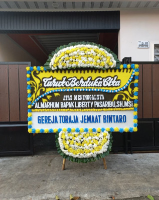 Papan Bunga Duka di Lambara